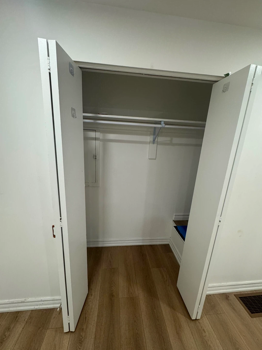 Room for Rent - photo 2