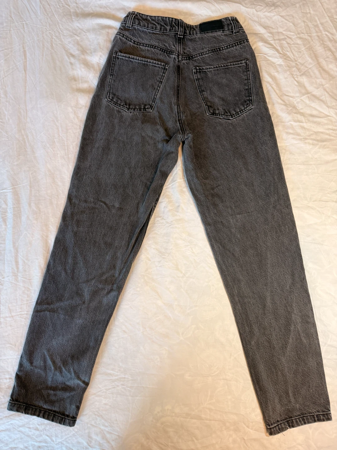 Simons Twik High-Waisted Mom Jeans – Washed Black / Charcoal - photo 2
