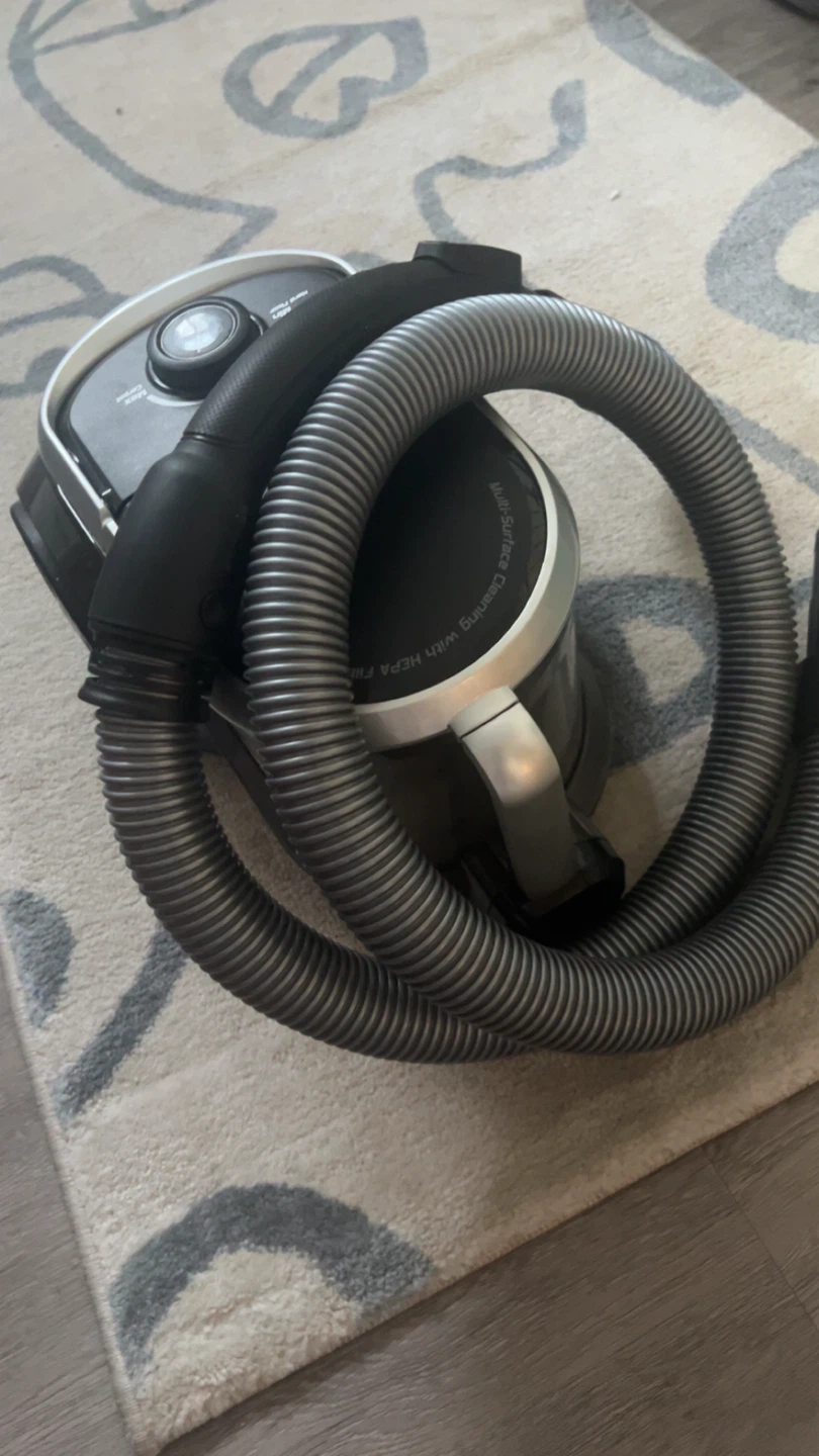 Vacuum Cleaner