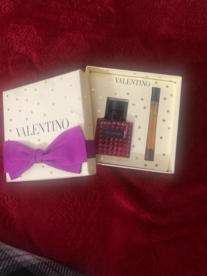 Valentino Donna Born In Roma Eau de Parfum Gift Set - photo 2