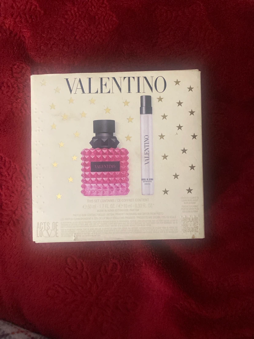 Valentino Donna Born In Roma Eau de Parfum Gift Set - photo 3