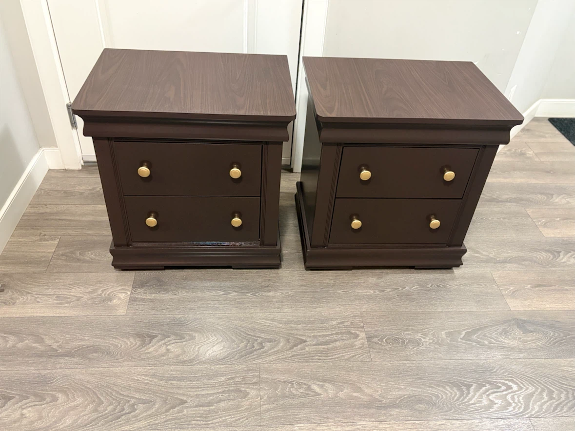 Set of 2 Dark Brown Nightstands with Gold Knobs - photo 3