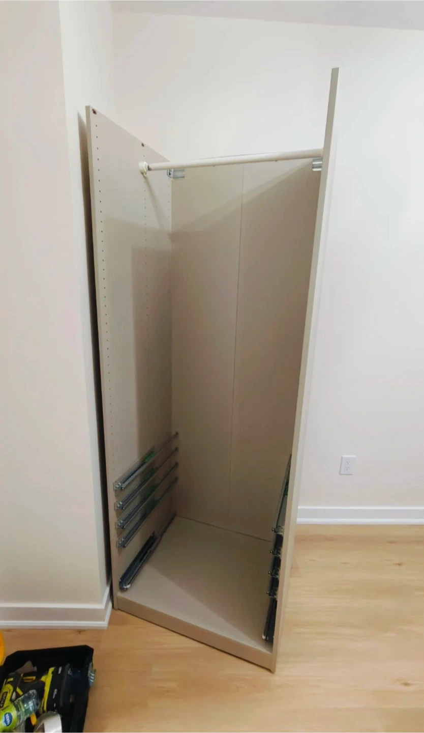 Cream coloured closet organizer with hanging rod - photo 3
