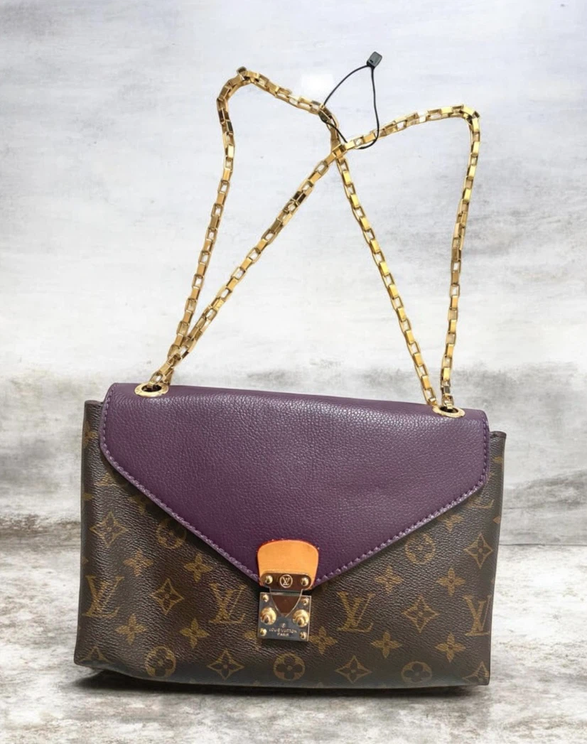 Design Stylish Monogram Purse, New - photo 2
