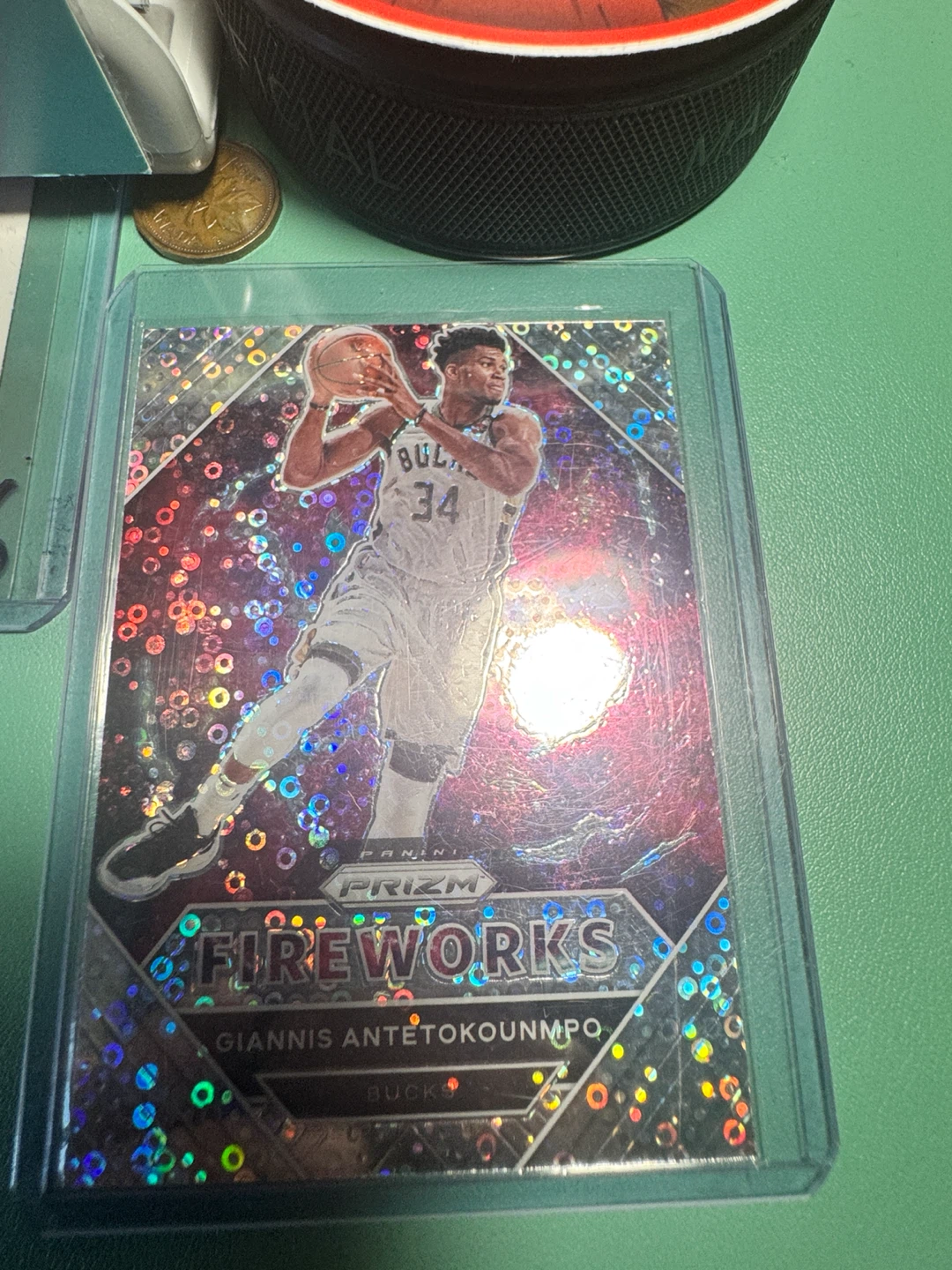 Giannis Antetokounmpo Basketball Cards lot 2 - photo 2