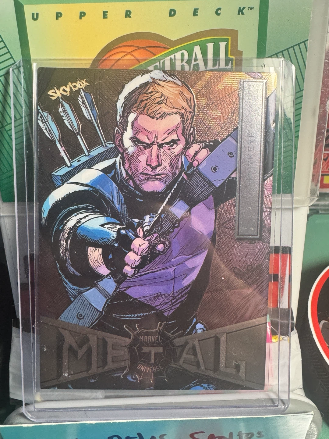 Skybox Marvel Metal Universe Vision Trading Card - photo 2