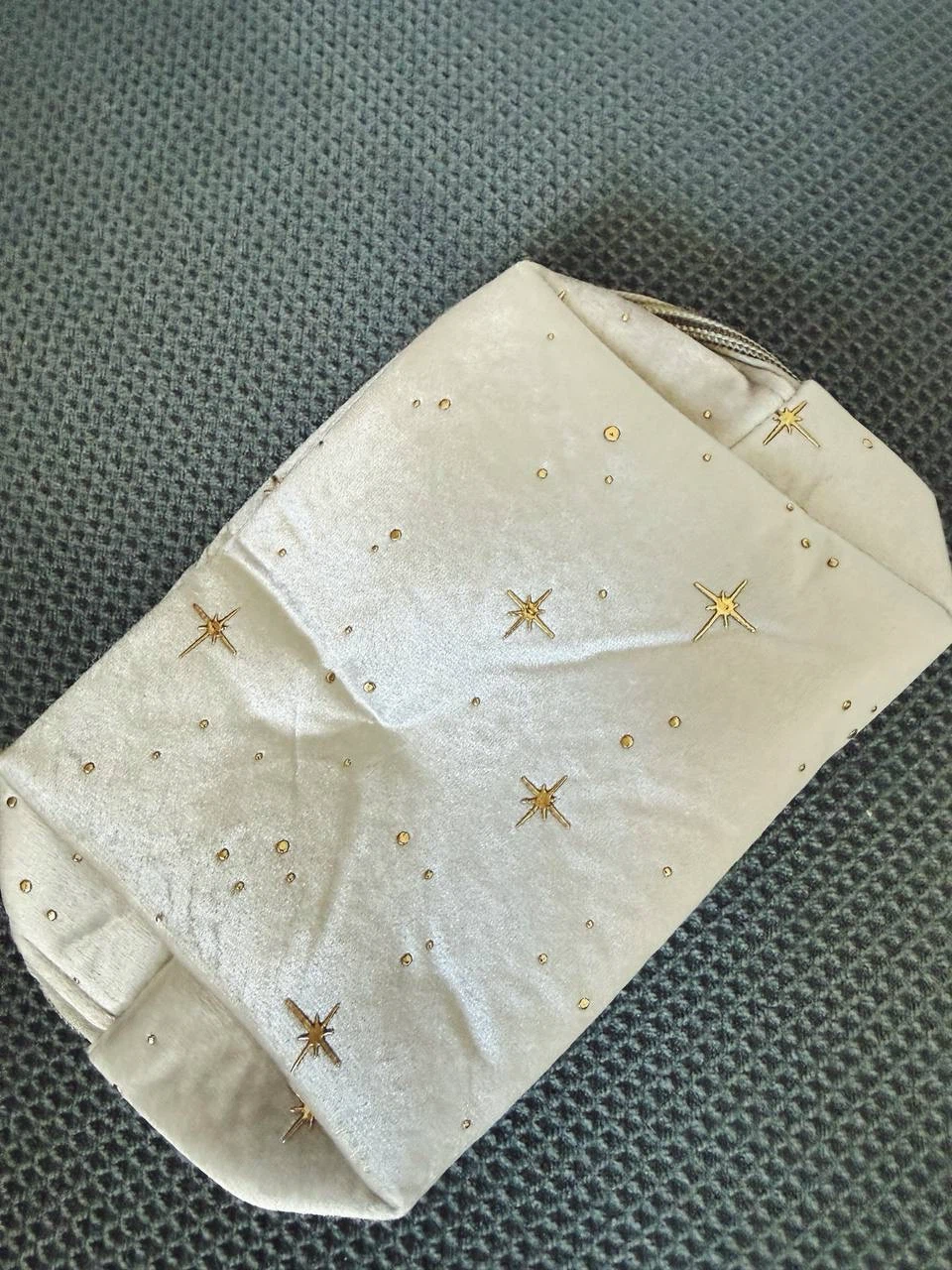 Velvet Makeup Bag with Gold Stars - photo 5