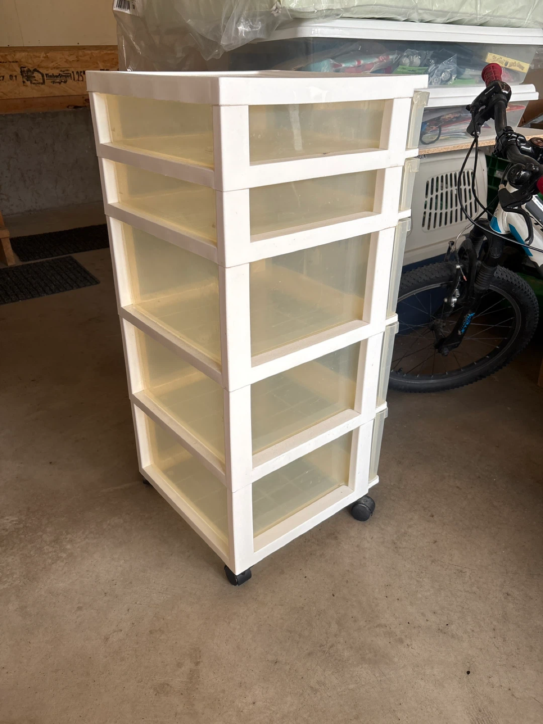 White 5-Drawer Storage Unit - photo 3