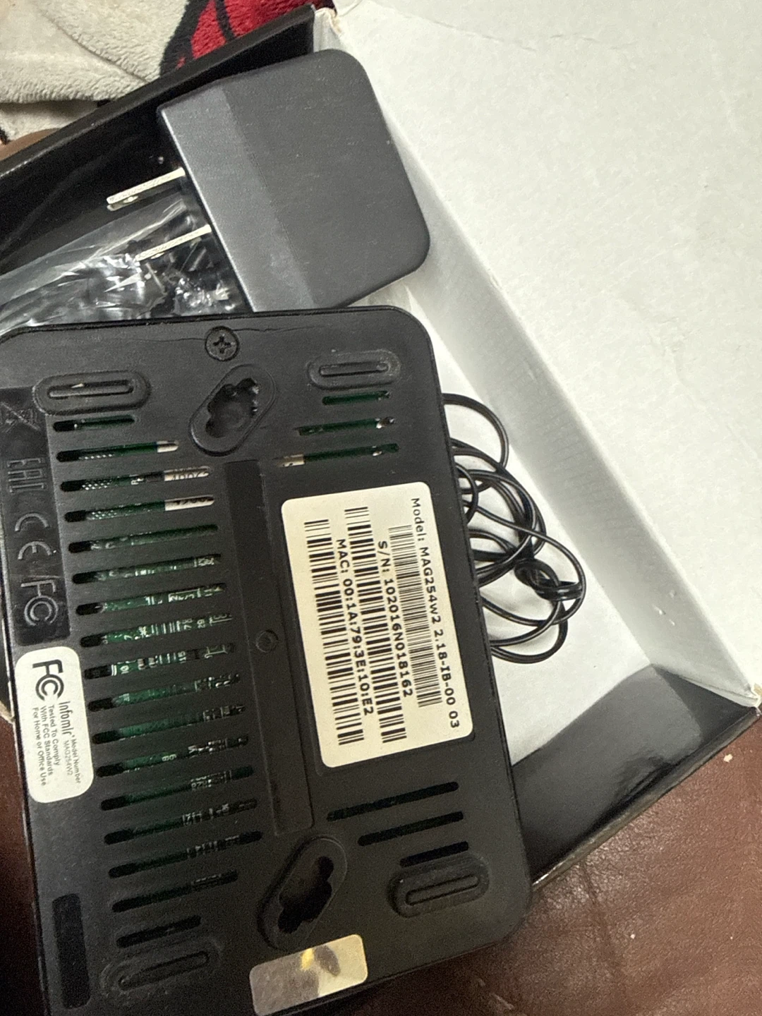 Hitron MAG254w2 Cable Modem - photo 2