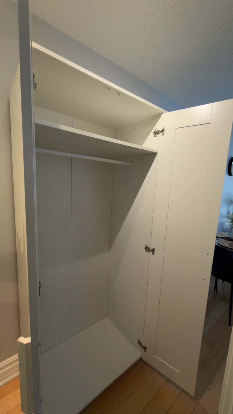 White 3-Door Wardrobe with Mirror - photo 5
