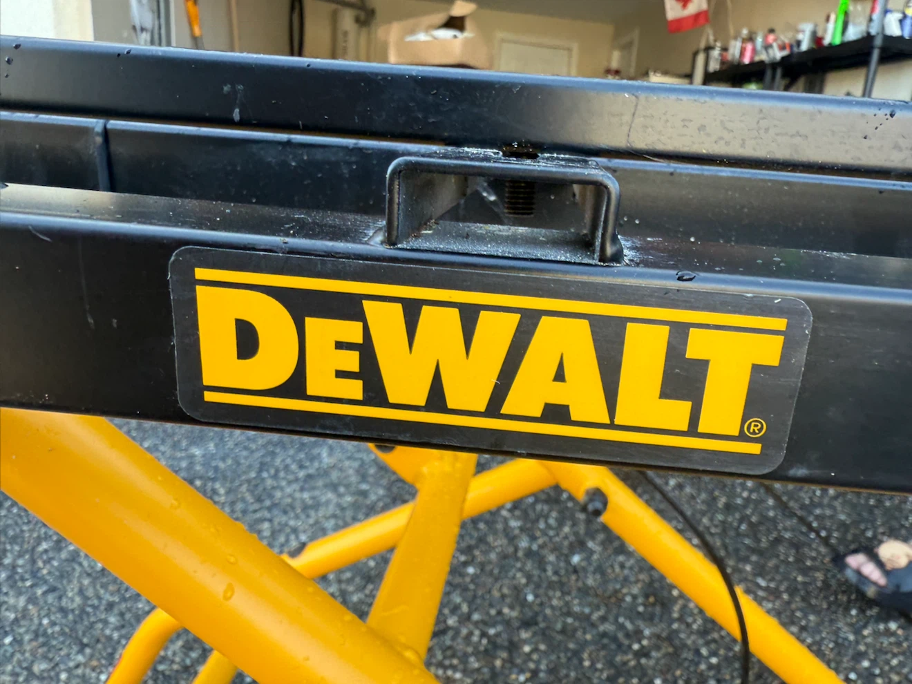 DEWALT Rolling Miter Saw Stand - photo 3