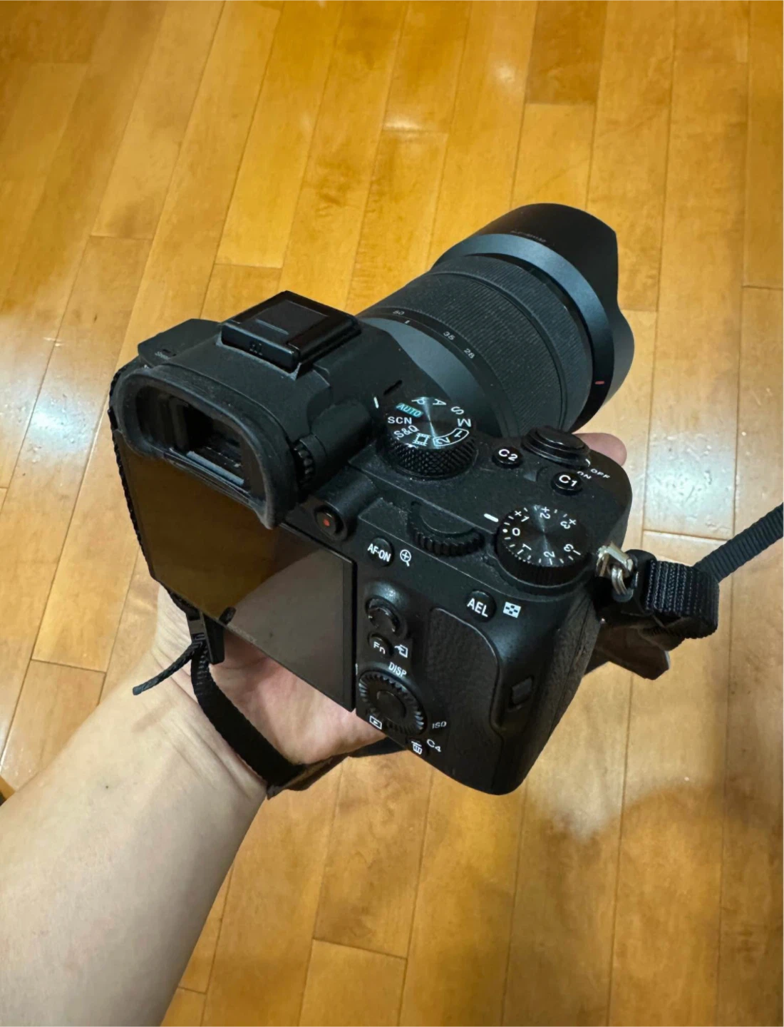 Sony Alpha a7 III Mirrorless Camera w/ 28-70mm Lens - photo 2