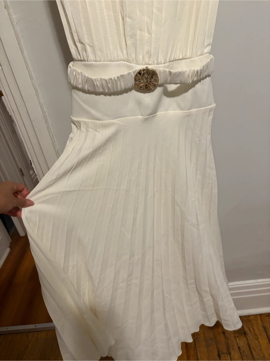 Zara size s NWT Cream Pleated Midi Dress with Belt - photo 4