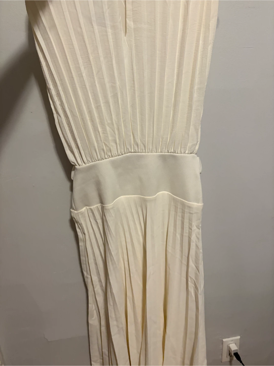 Zara size s NWT Cream Pleated Midi Dress with Belt - photo 5