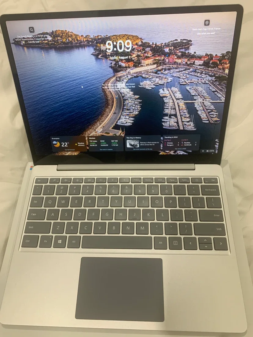 Microsoft Surface Laptop Go 10th Gen Intel Core i5 - photo 4
