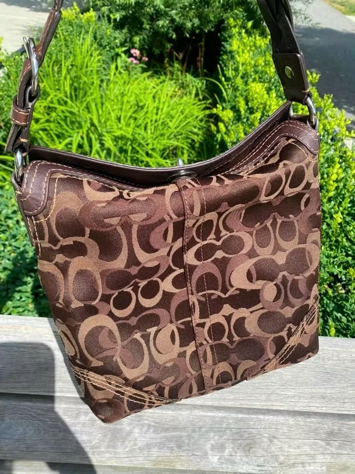 Vintage Coach Signature Hobo Shoulder Bag - photo 2