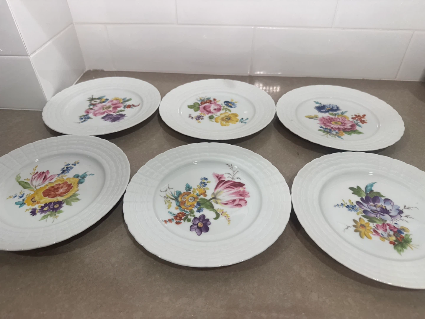 Hutschenreuther Germany Porcelain Plates Set - photo 2