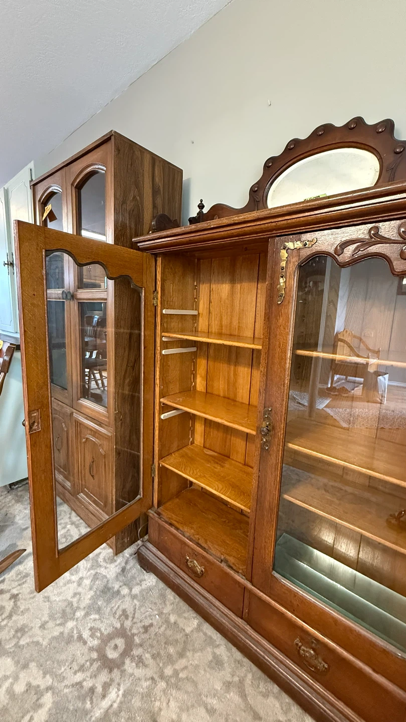 Antique Oak Display Cabinet with Mirror - photo 2