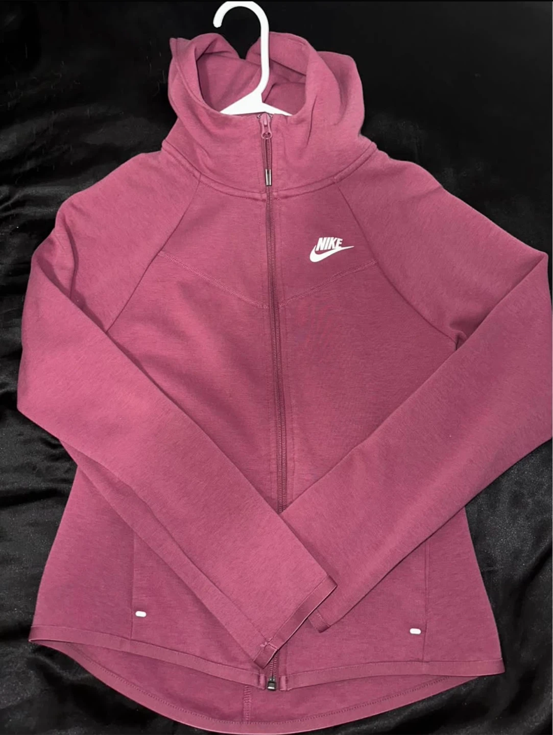 WTS Women’s Tech Fleece Set
