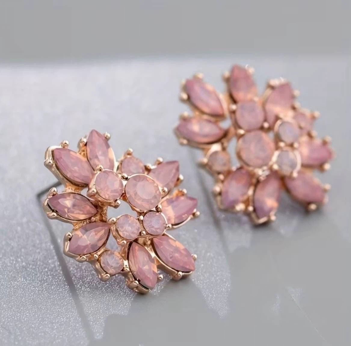 Rose Gold Pink Crystal Flower Stud Earrings - photo 4