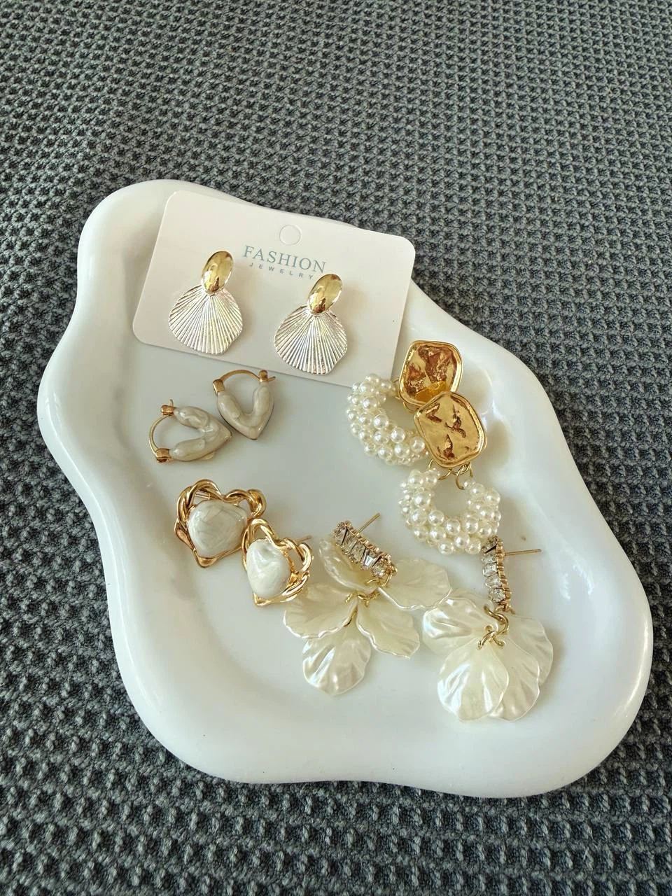 Elegant Earring Set – 5 Pairs - photo 4