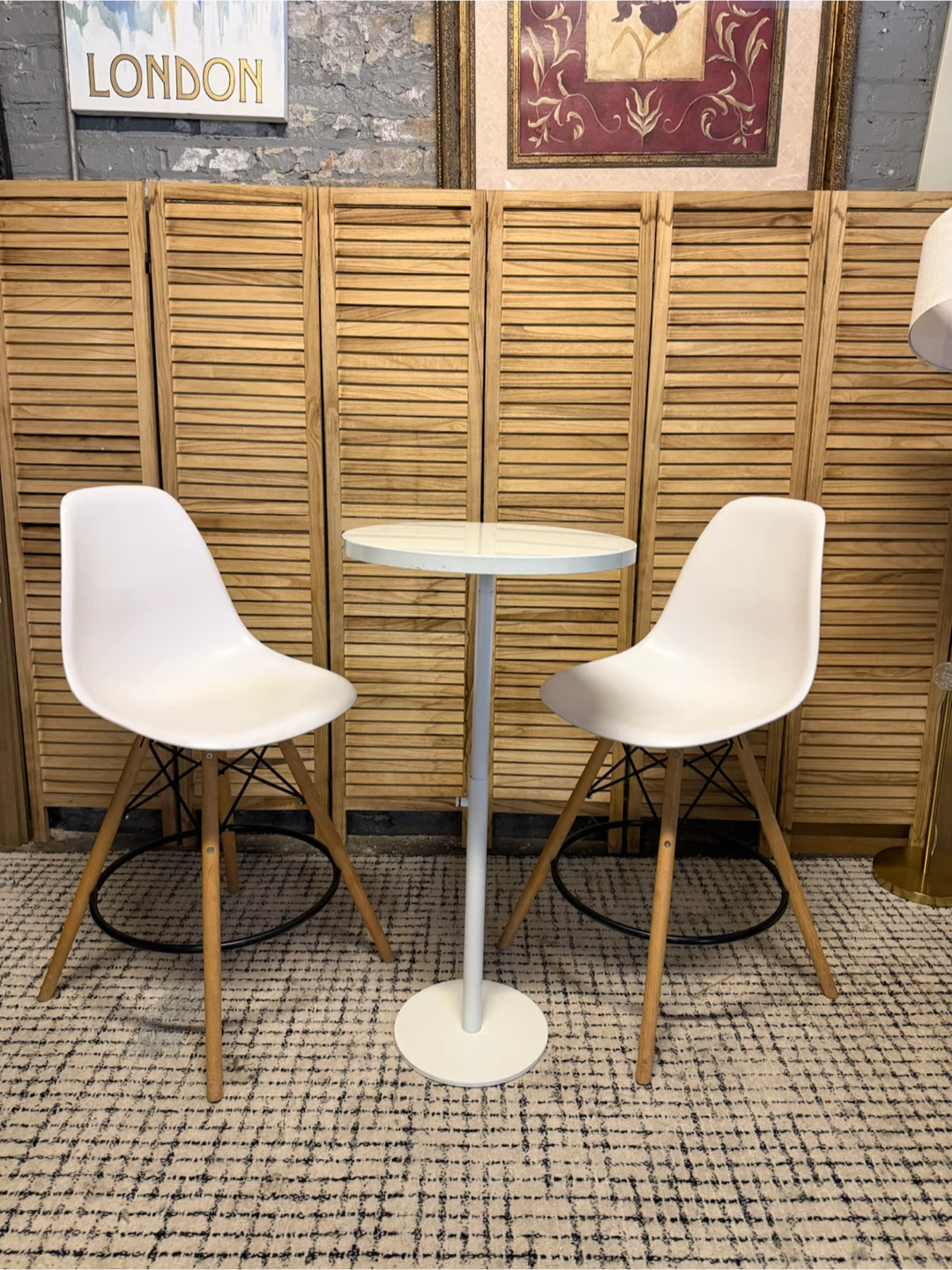 White Bar Table with 2 Chairs - photo 3