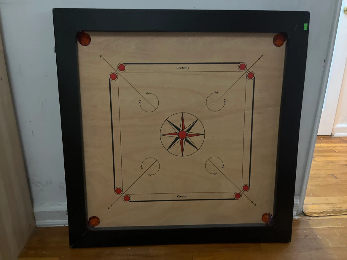 Carrom Board Game - photo 2