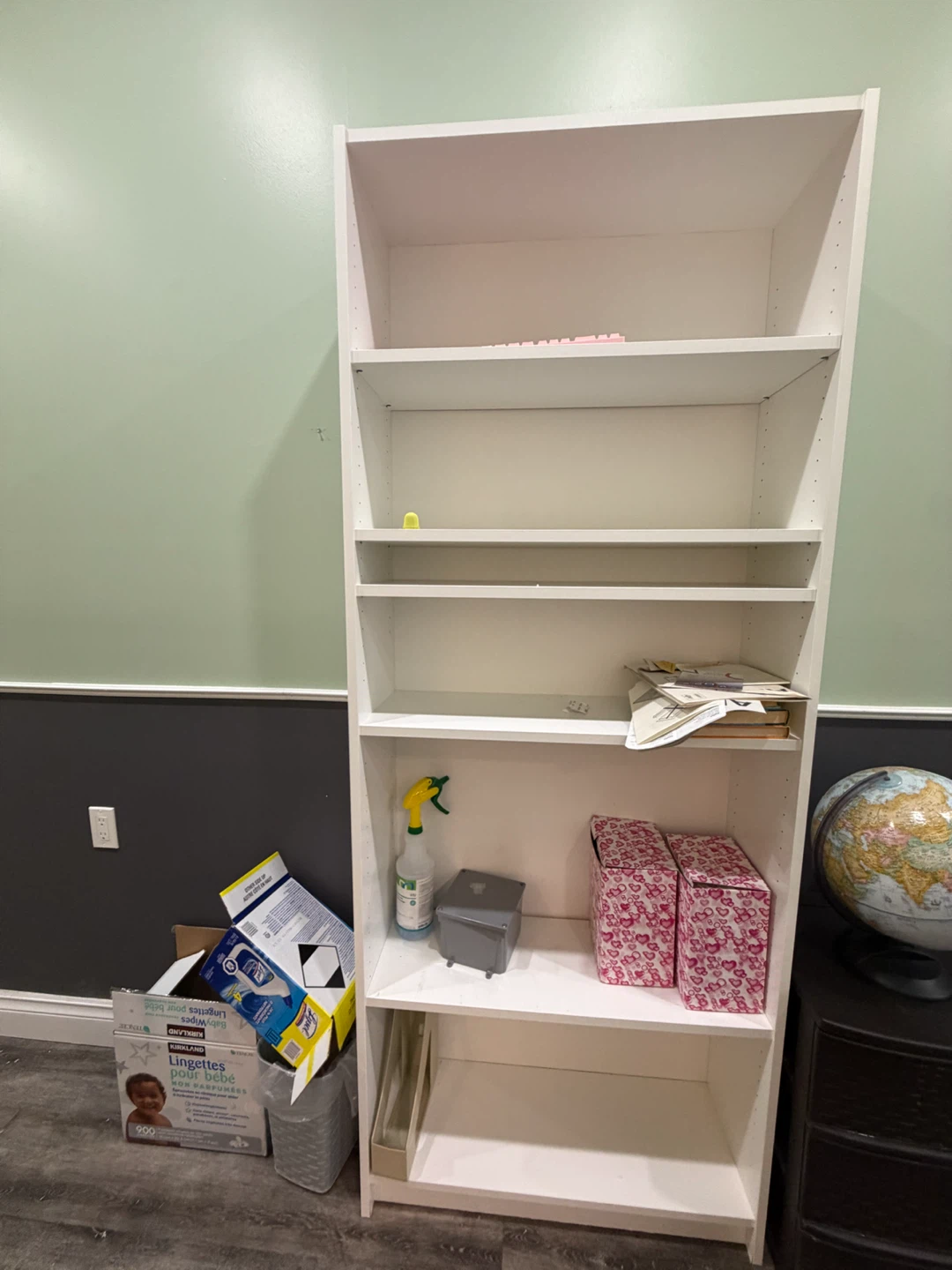 White Bookshelf / Storage Unit - photo 2