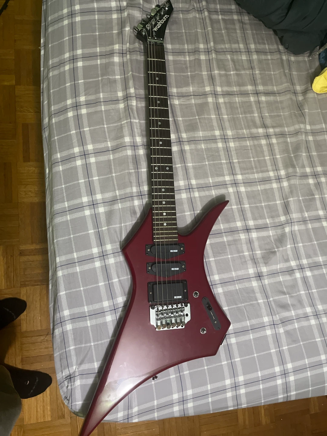Washburn HM-5V Electric Guitar
