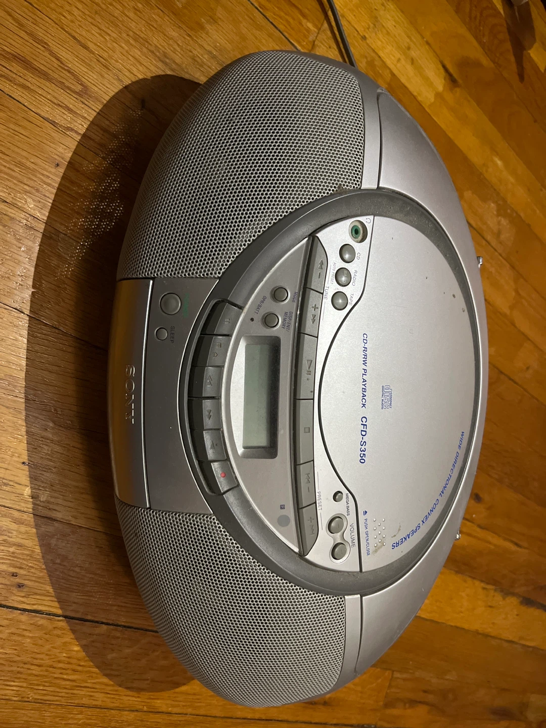 Sony CD-R/RW Boombox CFD-S350 with Radio and Tape