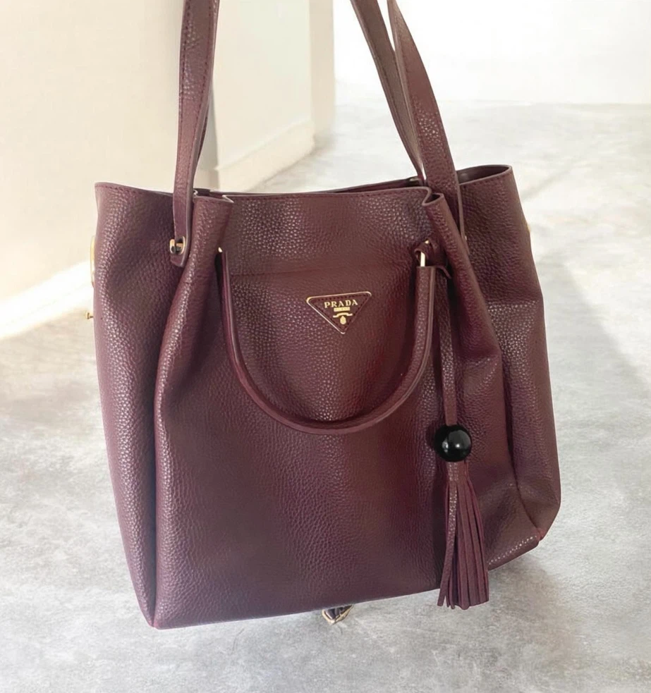 Wine-Coloured Pebble Grain Leather Bucket Bag - photo 3