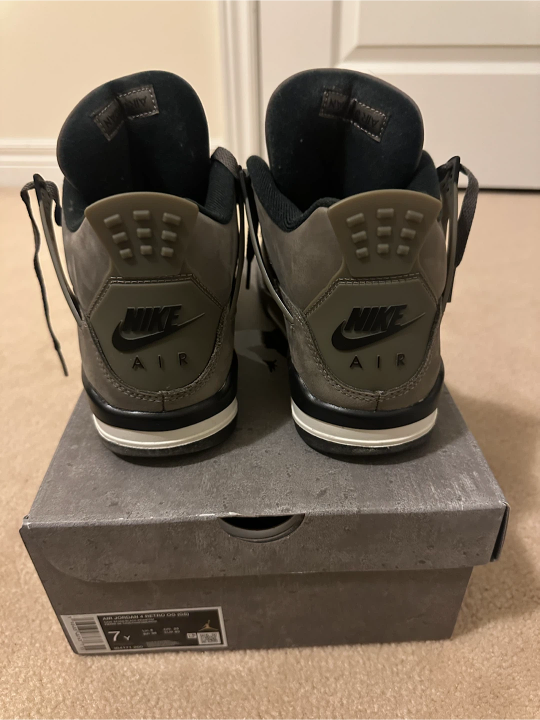 Air Jordan 4 Retro OG GS "Cave Stone" Size 7Y - photo 3