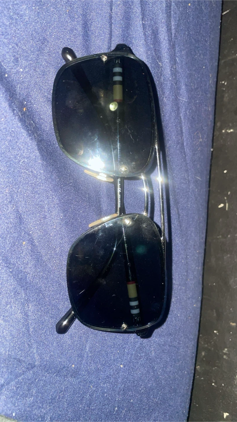 Burberry Sunglasses - photo 4
