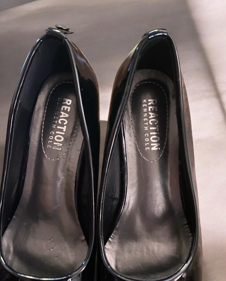 NEW Kenneth Cole Reaction Black Wedge Heels, Size 6 - photo 4