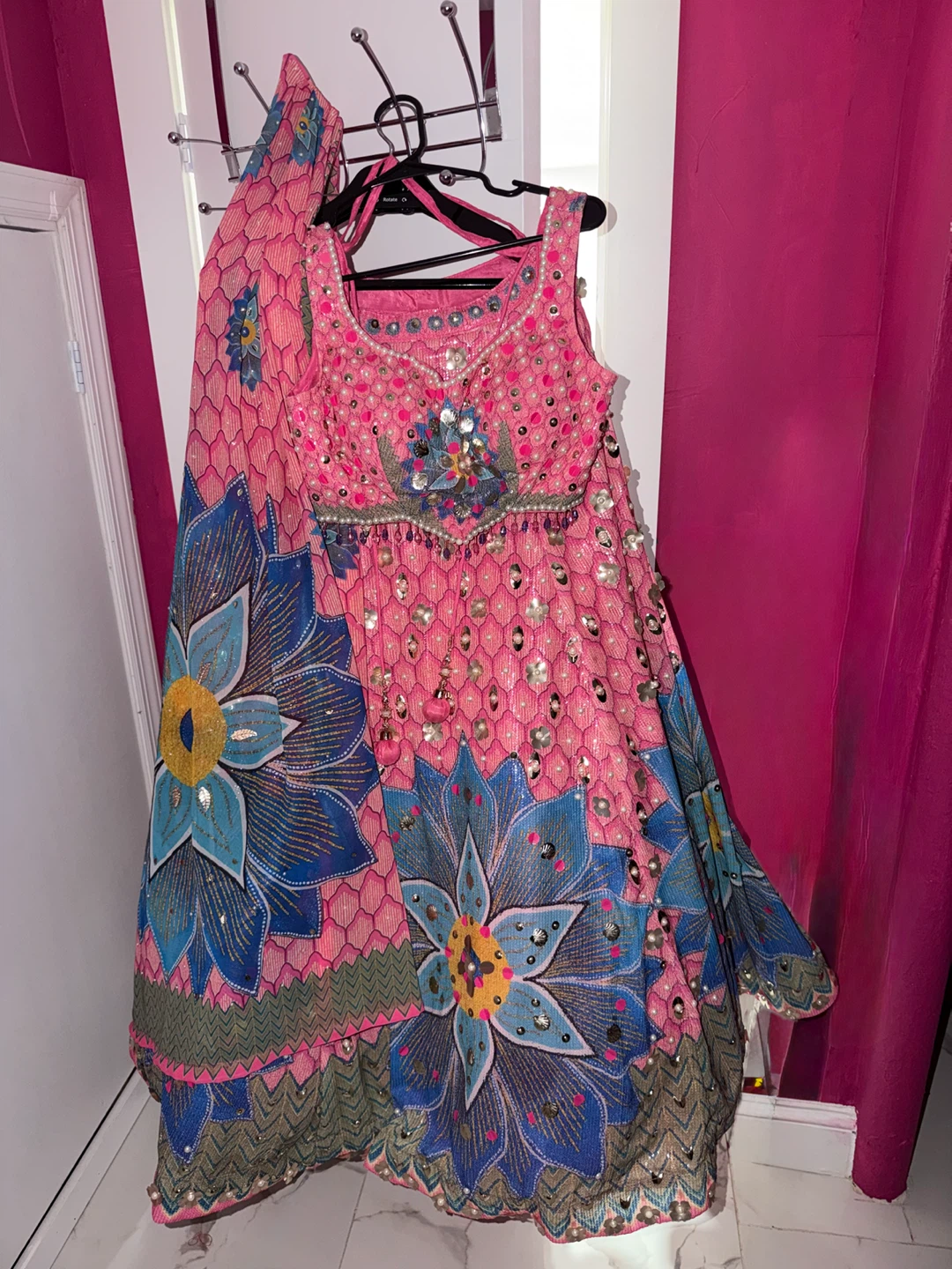 Pink Floral Lehenga Choli with Dupatta - photo 2