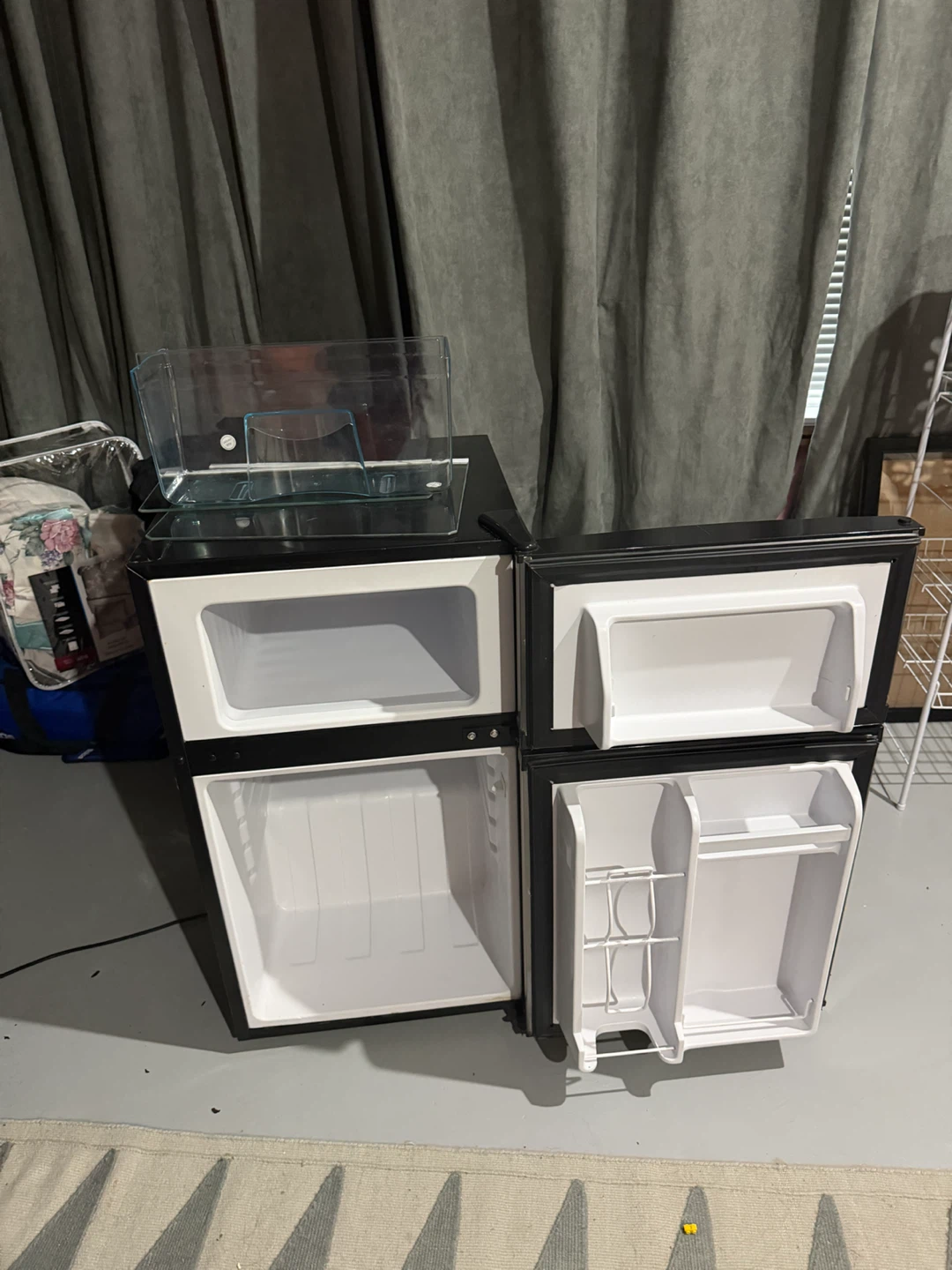 Igloo 3.2 cu ft 2-Door Mini-Fridge - photo 3