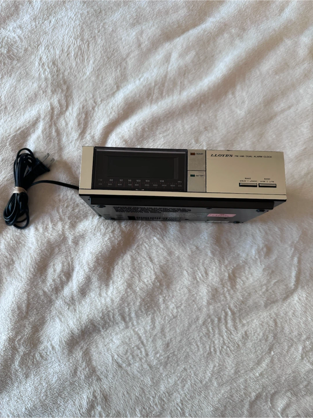 Lloyds FM/AM Dual Alarm Clock Radio - photo 2