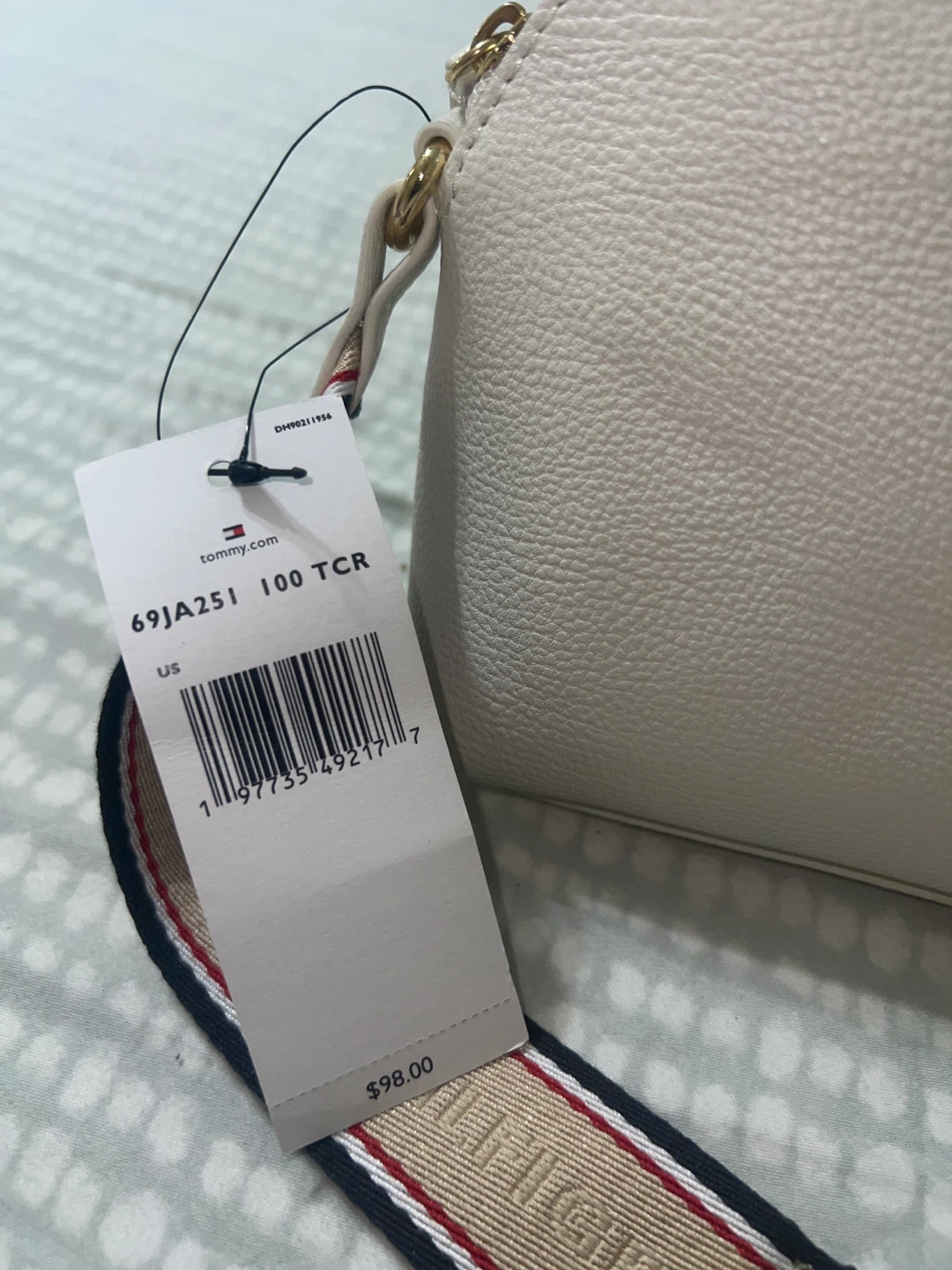 Brand New Tommy Hilfiger White Crossbody Bag With Tags - photo 2