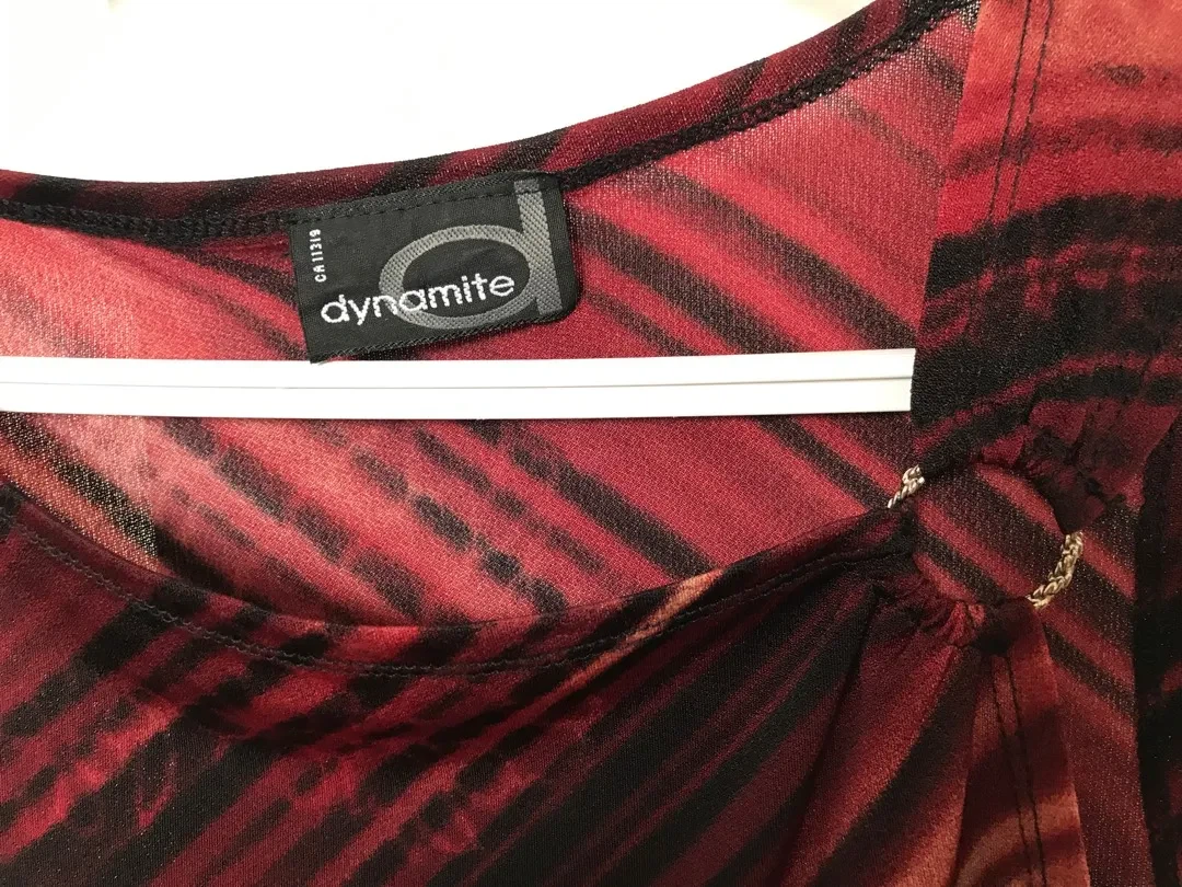 Dynamite Red & Black Sleeveless Hoop-Detail Top - XS (?) - photo 5
