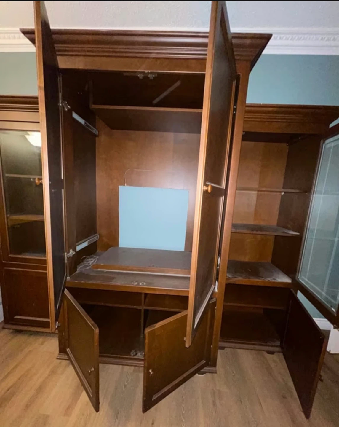 Wooden 3 piece Display and  Storage cabinets - photo 2
