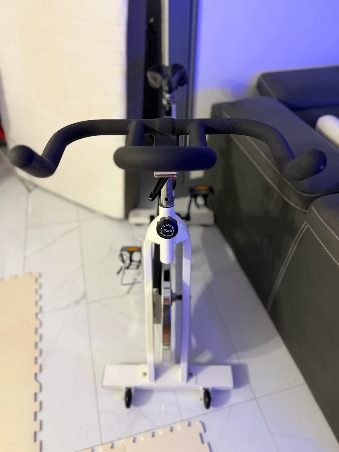 Sunny Health & Fitness Indoor Cycling Bike - photo 2