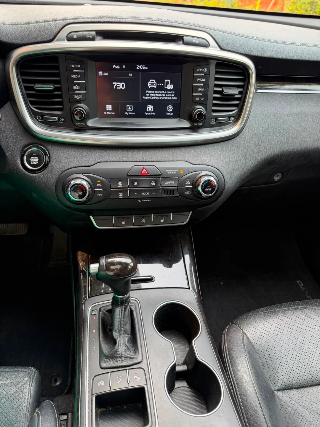 2017 Kia Sorento - photo 4
