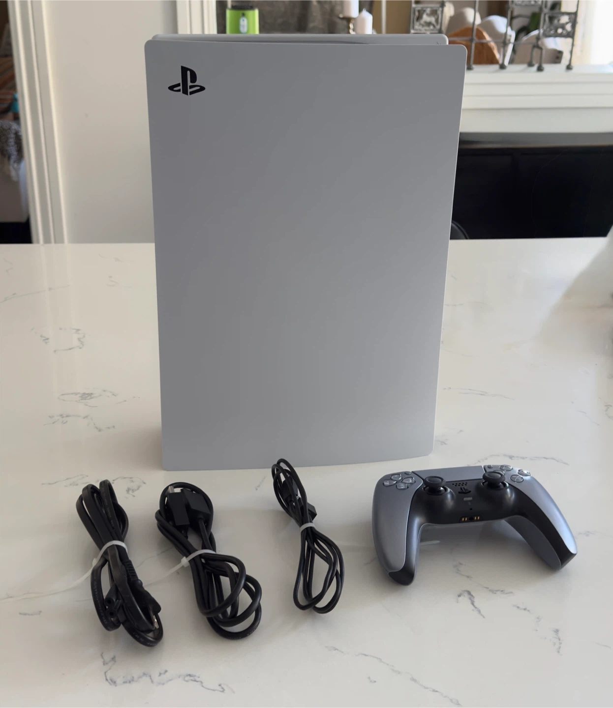 PS5 Disc Edition - photo 3