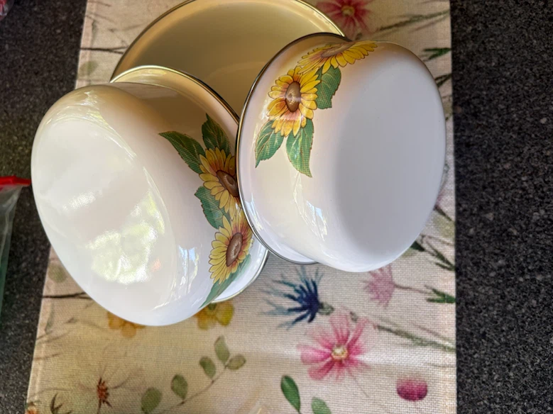 3 Vintage Enamelware Bowls with Sunflowers