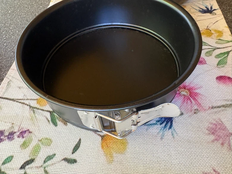 Nonstick Springform Pan