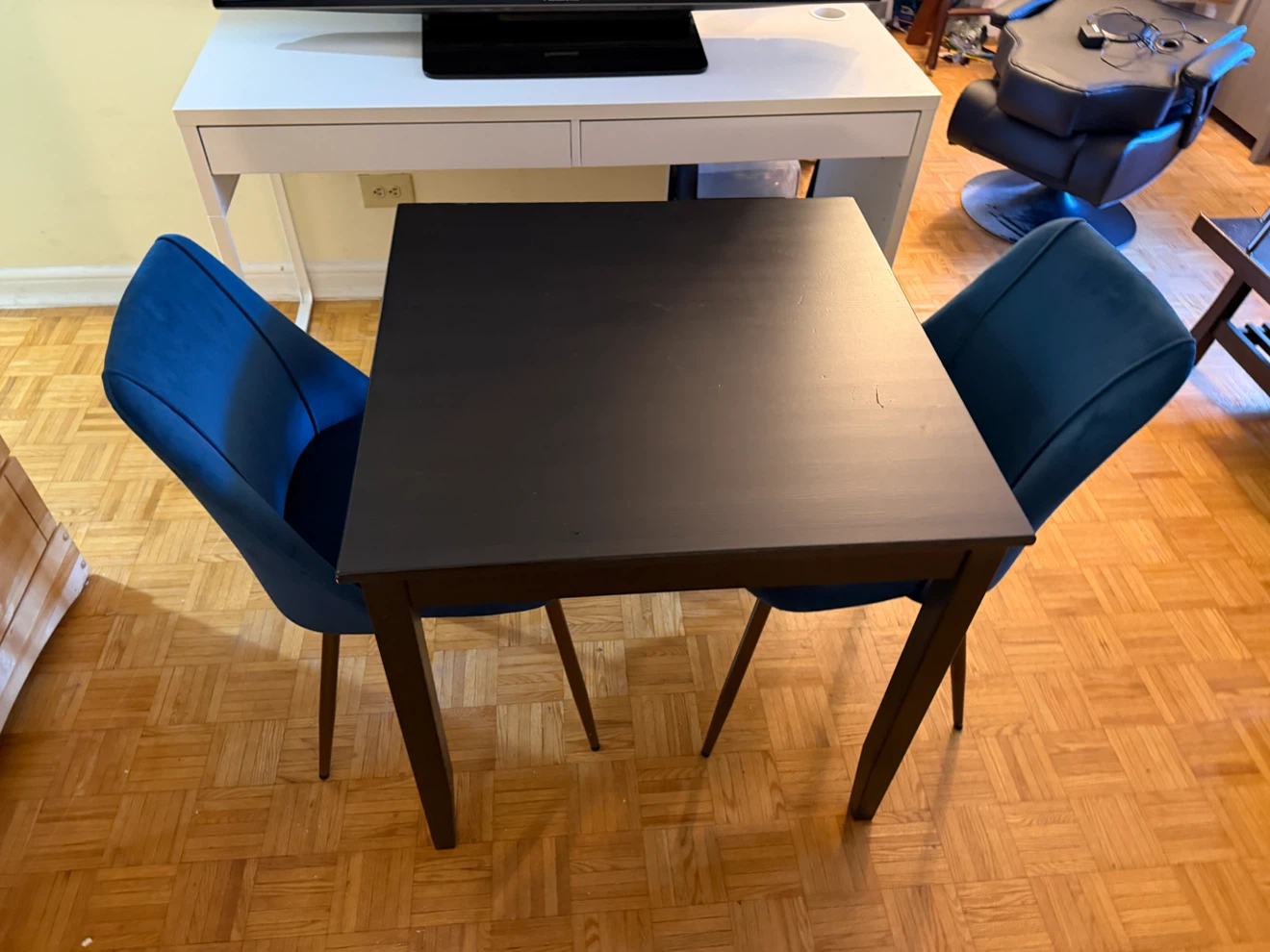 Black Square Dining Table with velvet chairs - photo 4