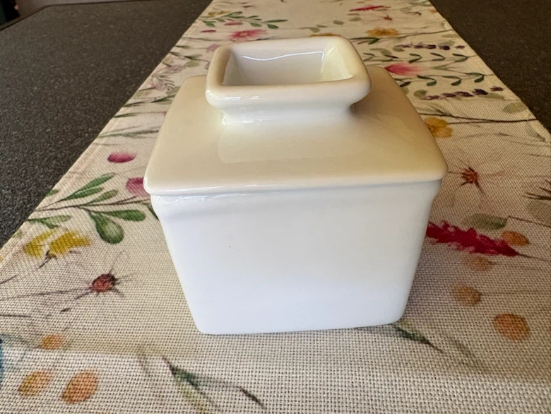 White Ceramic Butter Dish with Lid