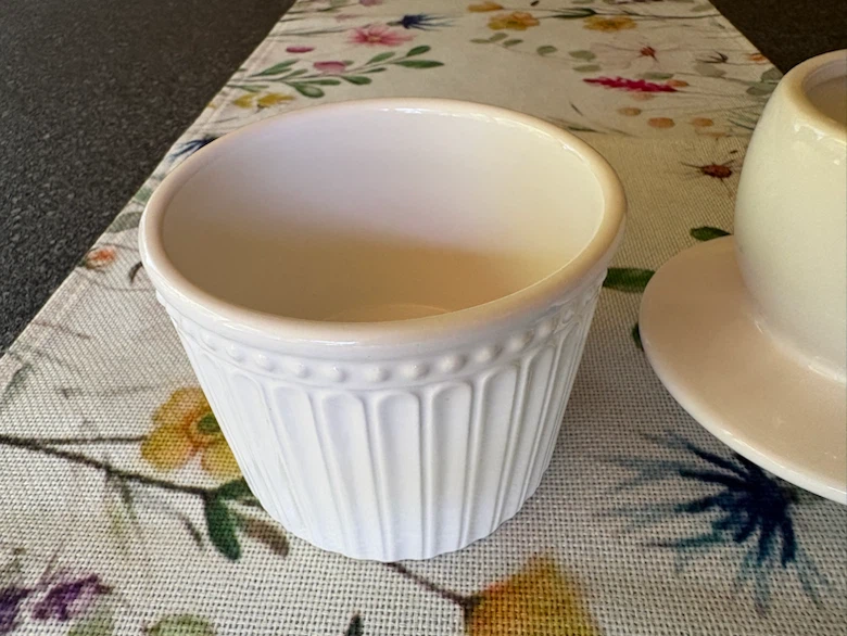 White Ceramic butter Dish - photo 2