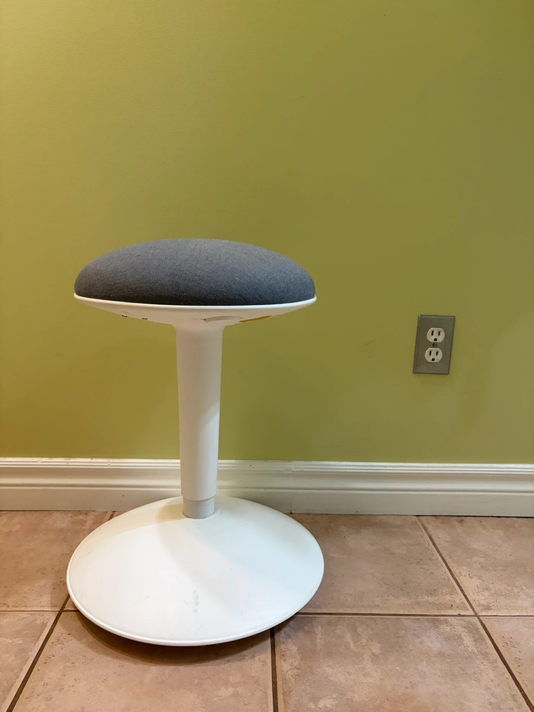 IKEA NILSERIK ergonomic standing desk stool