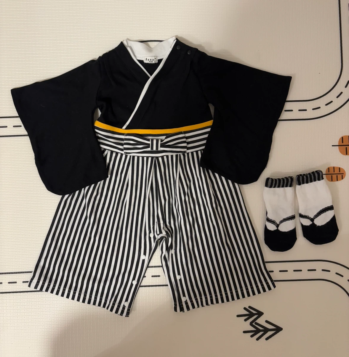 Baby Japanese Hakama Romper with Socks